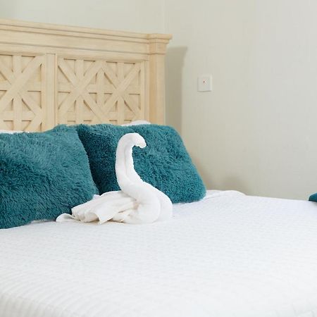 La Vue De Basseterre Apartments - Luxury In Bird Rock Ngoại thất bức ảnh