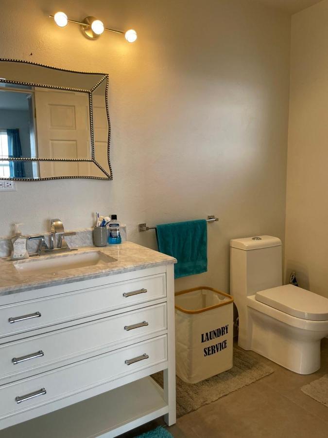 La Vue De Basseterre Apartments - Luxury In Bird Rock Ngoại thất bức ảnh