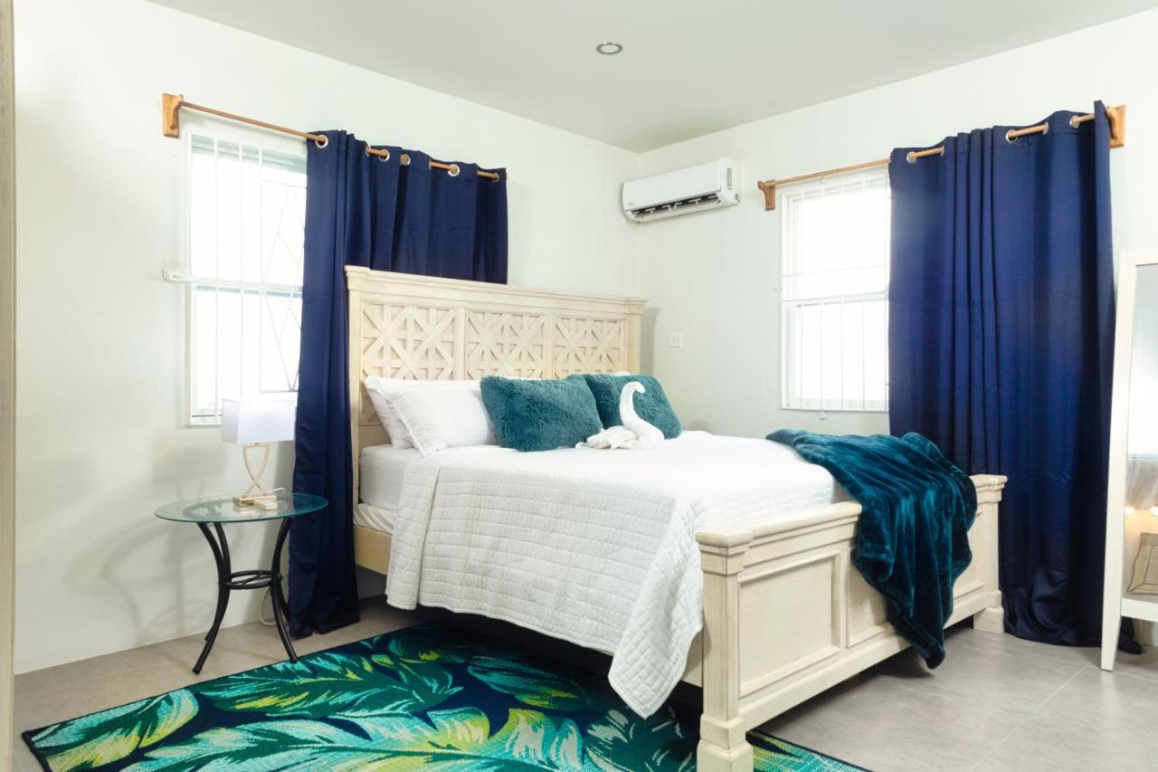 La Vue De Basseterre Apartments - Luxury In Bird Rock Ngoại thất bức ảnh